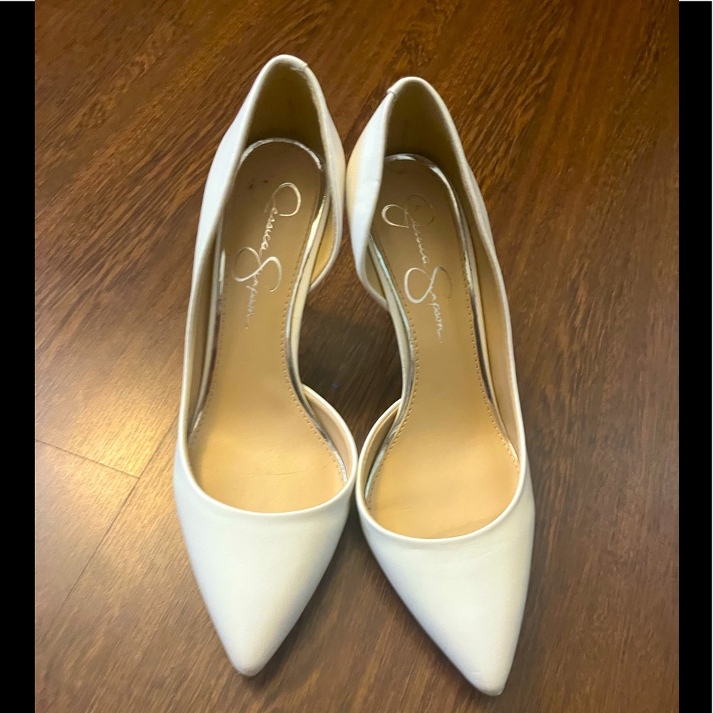 Pearl white heels used once size 8 1/2